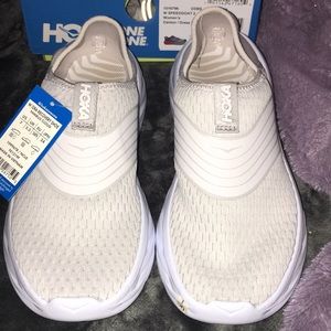 HOKA ONE ONE WOMENS SNEAKERS